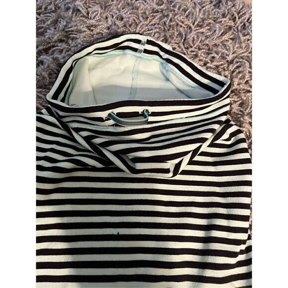 Lululemon Brisk Run Neck Warmer
Classic Stripe Mint Moment Black / Mint Moment - Picture 10 of 11